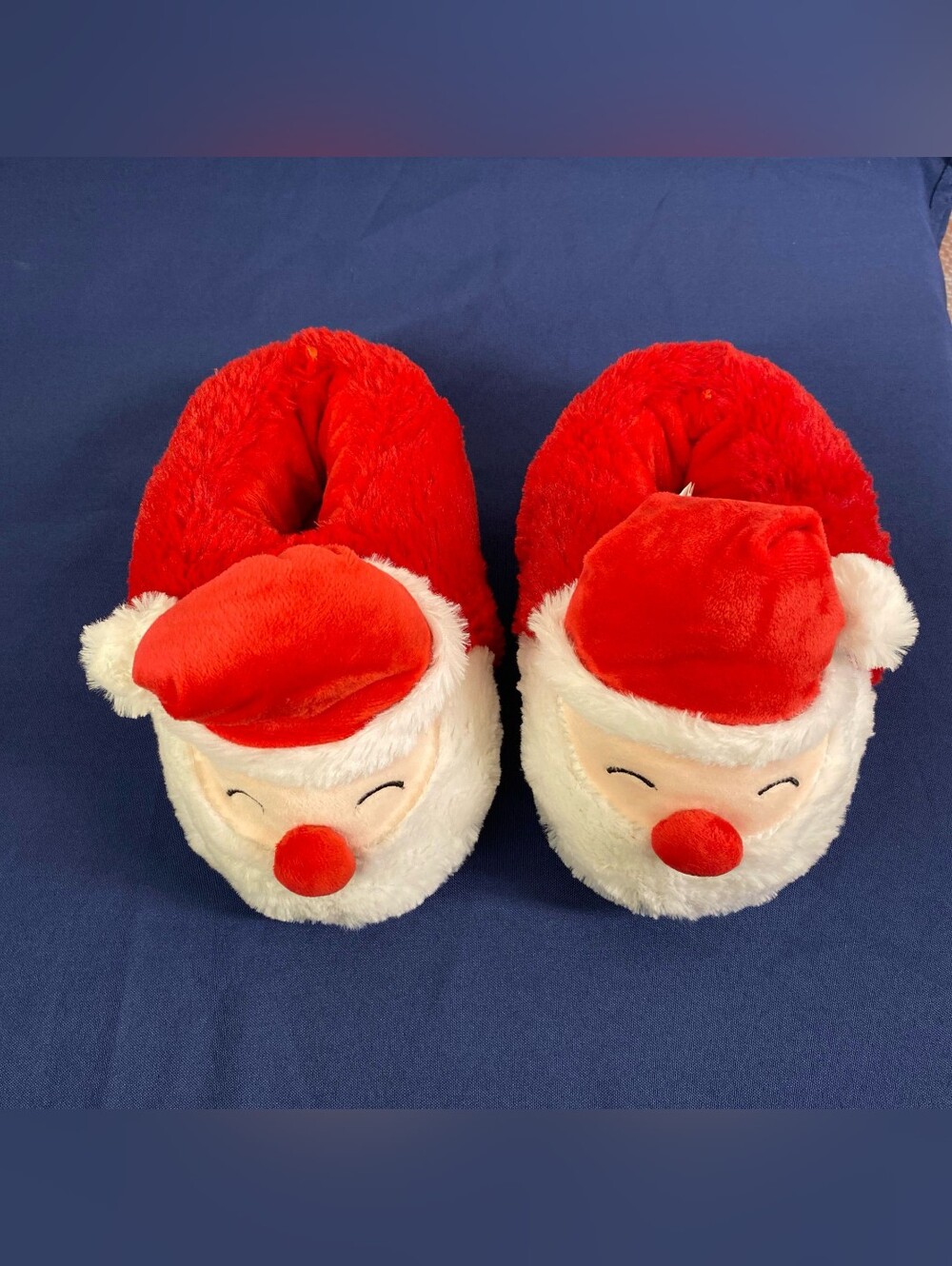 ): Plush Santa Claus Christmas Slippers Cozy Fuzzy House Shoes Red Size S